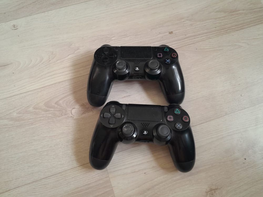 Продается Playstation 4 PRO