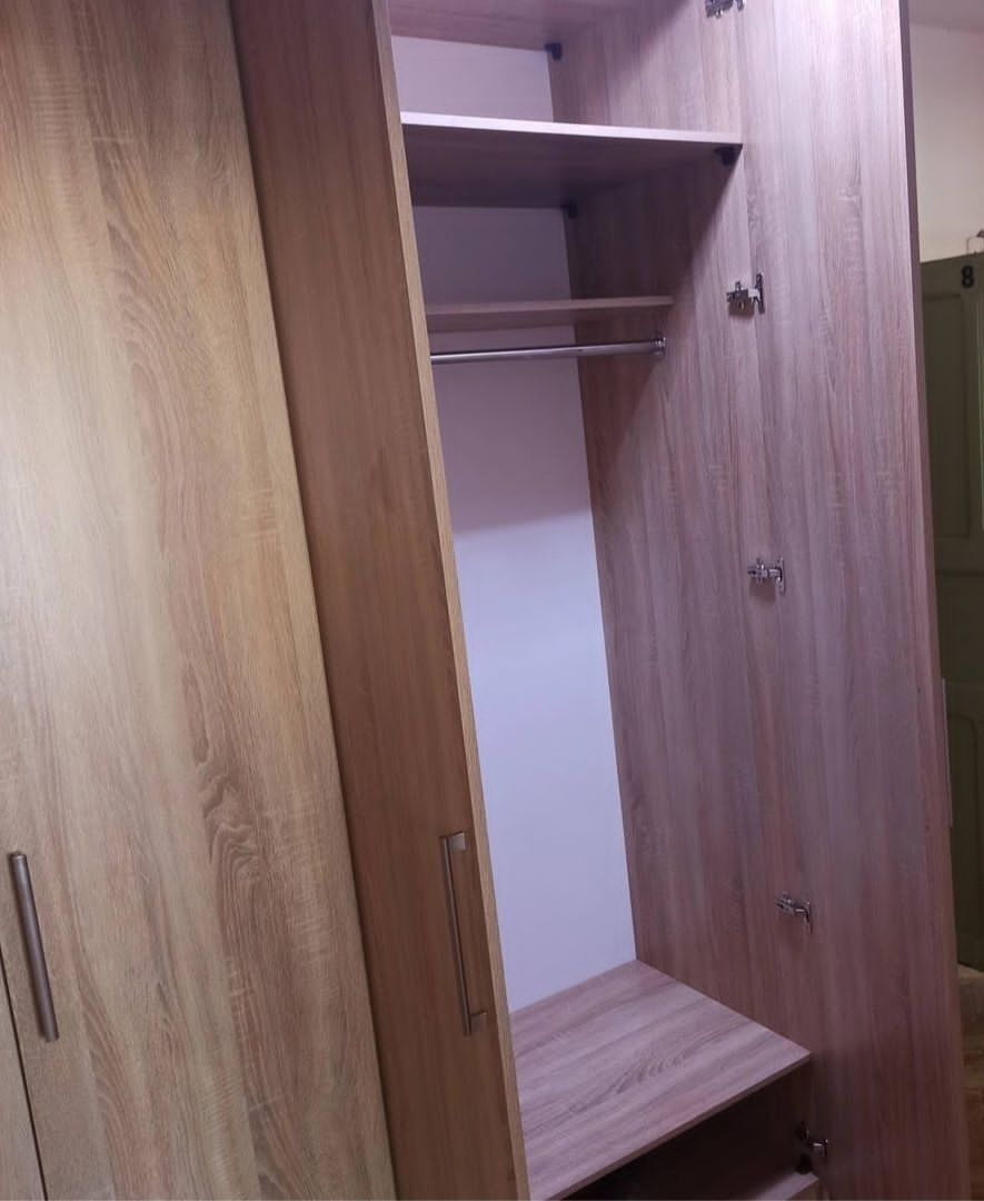 СРОЧНО Продам прихожую (три шкафа). г.Петропавловск