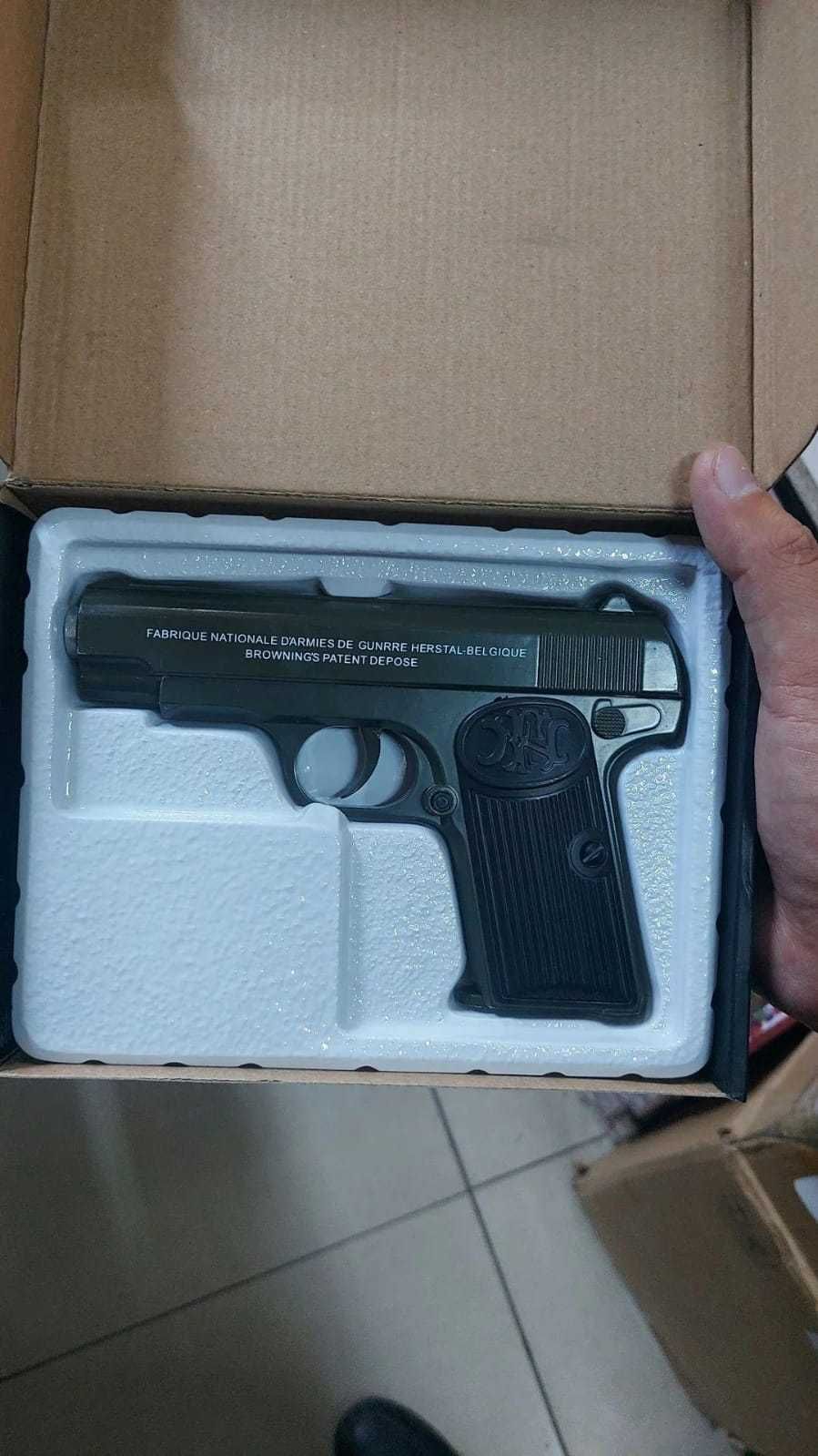 Игрушечный пистолет Air Soft Gun K17 (Доставка по городу)