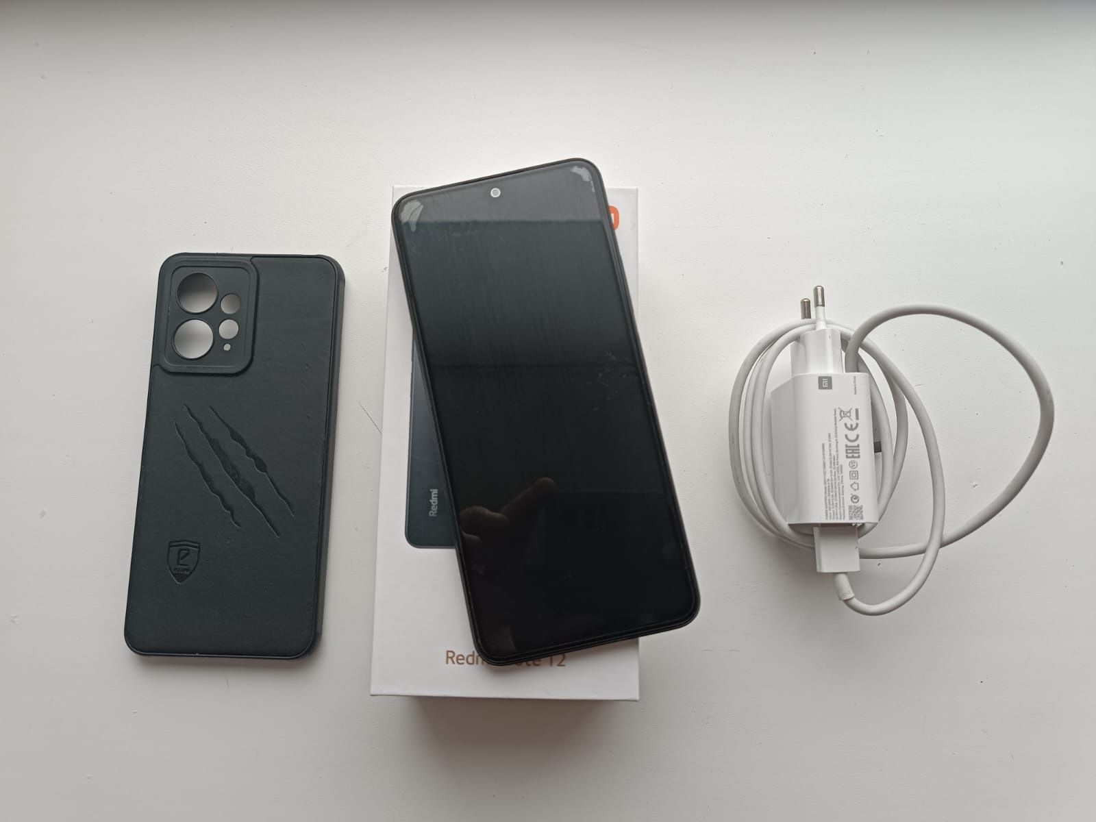 Продам Xiaomi Redmi Note 12 в идеальном состоянии