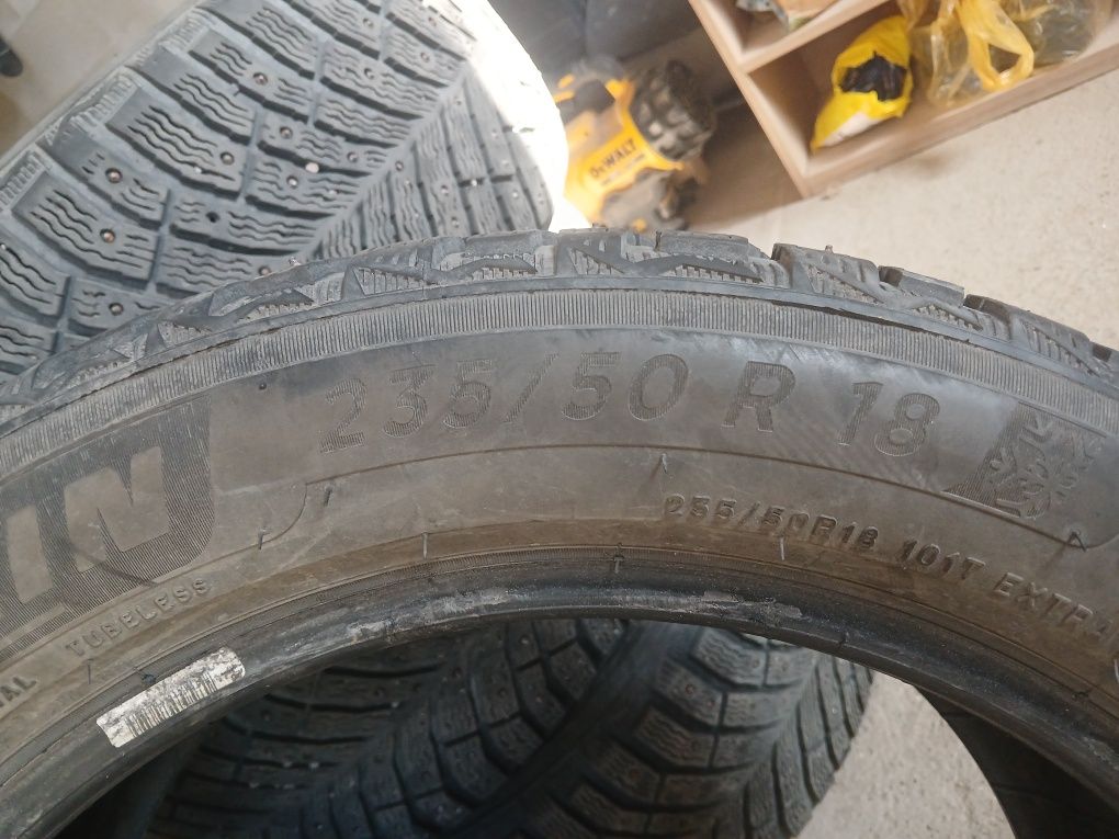 Шина Michelin 4 шт