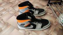 Кроссовки Air Jordan оранжево-серые Б/У
