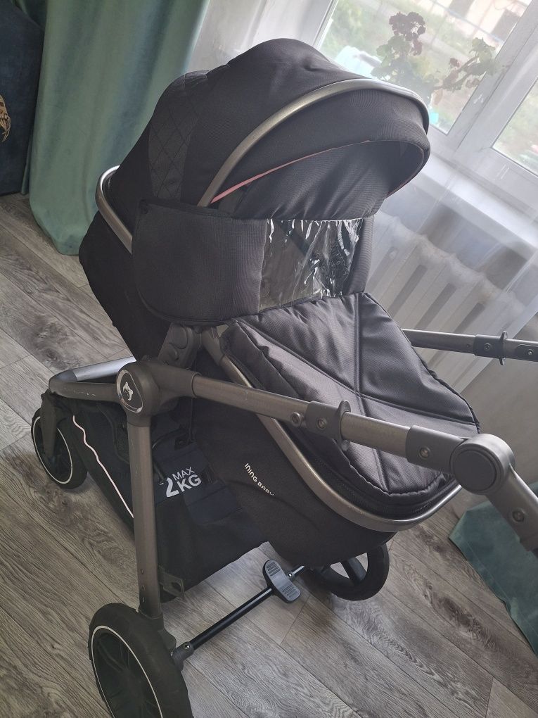 Продам коляска Ining baby. 2 В 1. В ОТЛИЧНОМ СОСТОЯНИИ.