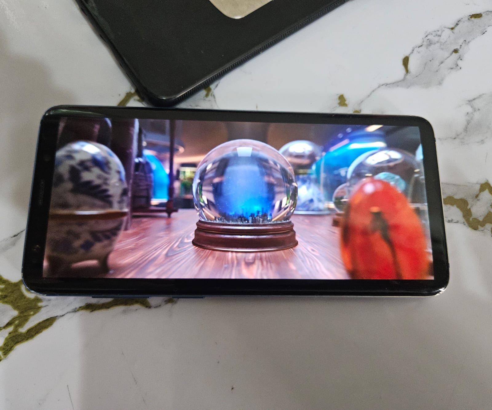 Samsung Galaxy s9+ без выгораний,новый акумулятор. В отличном качестве