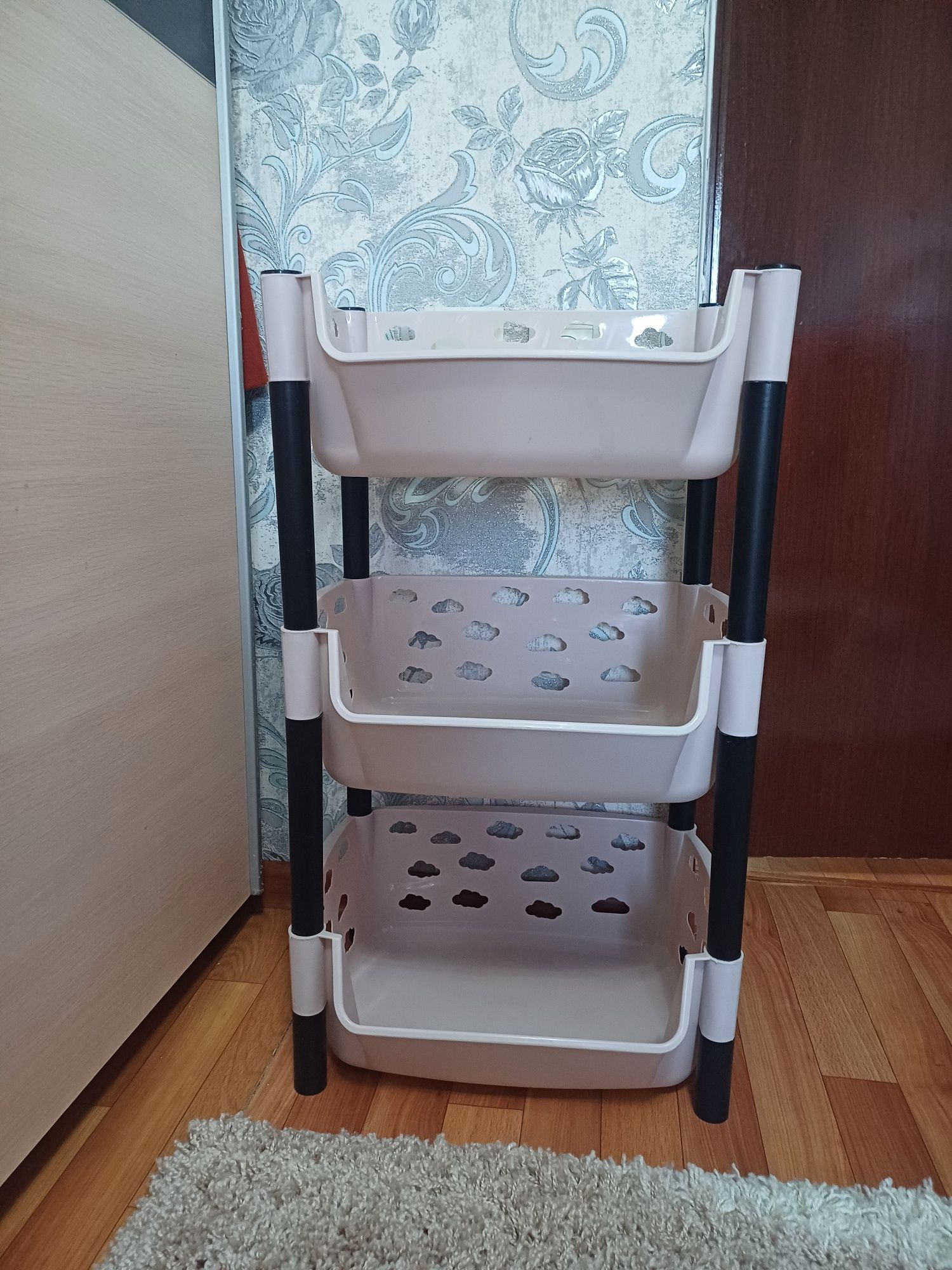 Кухонный набор. полка для овощи