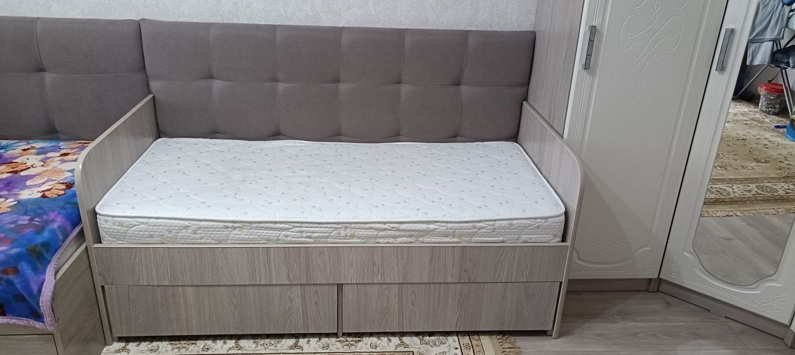 Продам детскую кровать