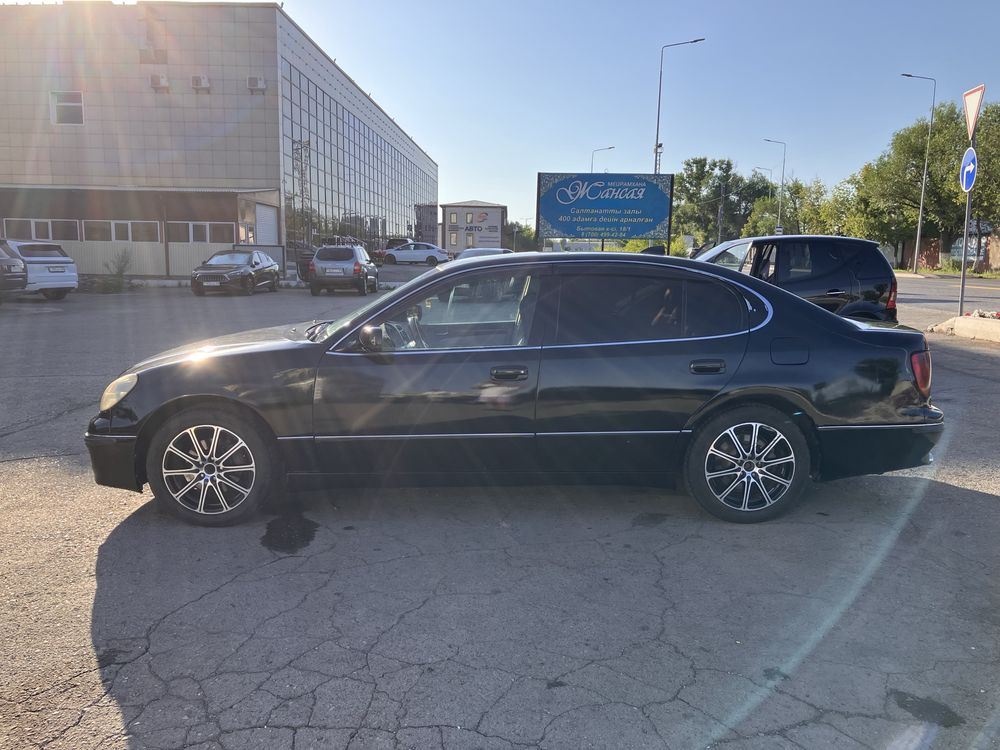 Продам ДОРОГО Lexus GS300