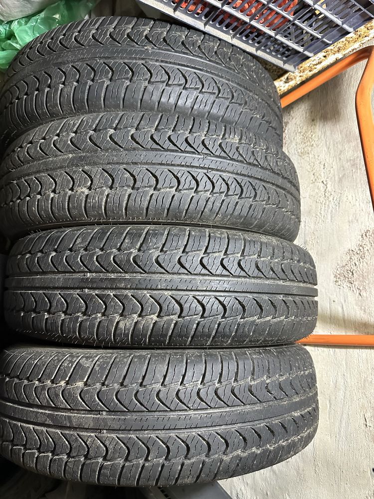 Комплект KAMA 215/70/16 100T