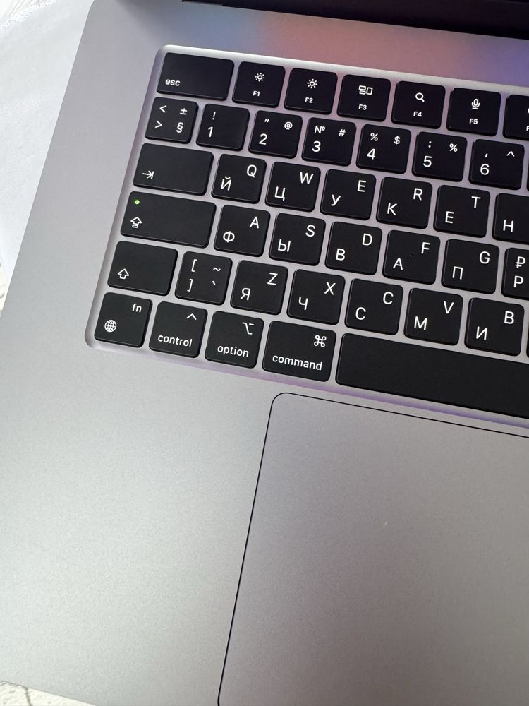 MacBook Air M2 2023