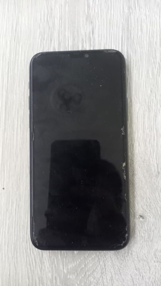 iPhone 11 pro 50000