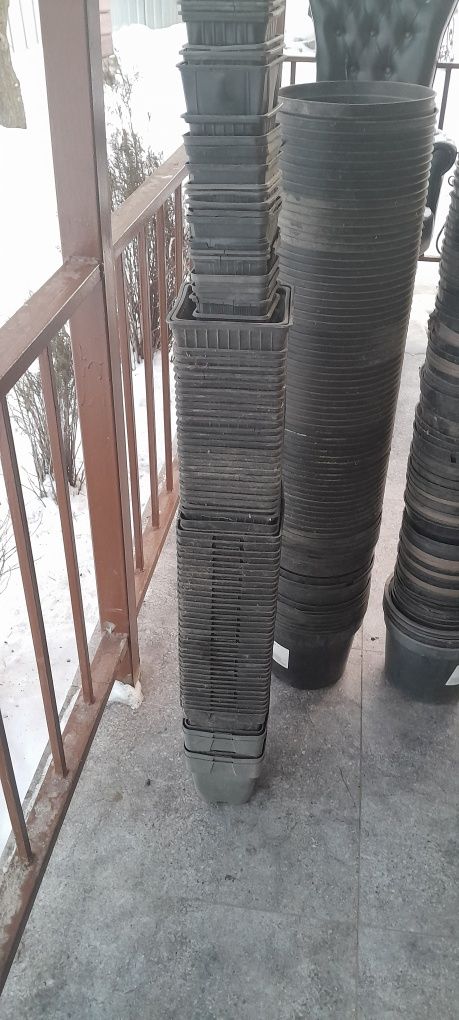 Продам горшки для саженцов