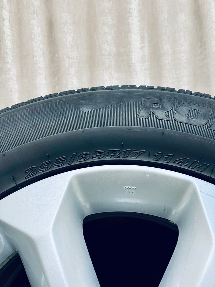 Комплект Летних шин Roadstone Roadian HP