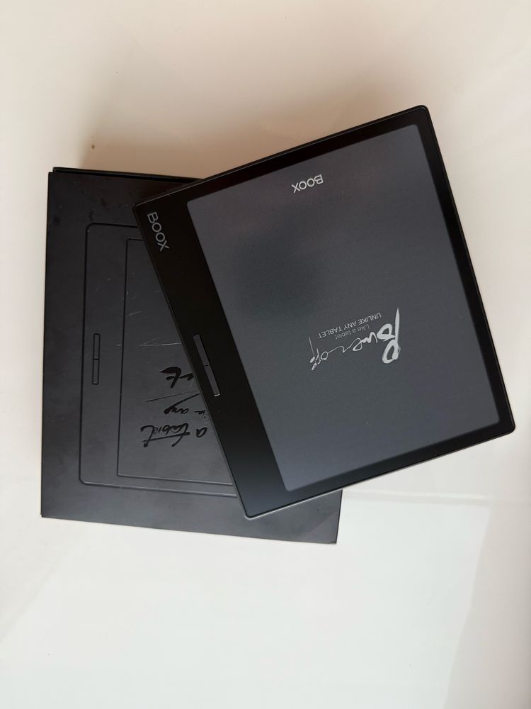 Электронная книга Onyx Book Page (читалка)
