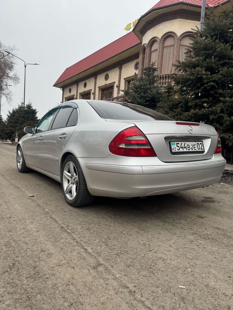 Продам мерс или обмен на универсал автомат