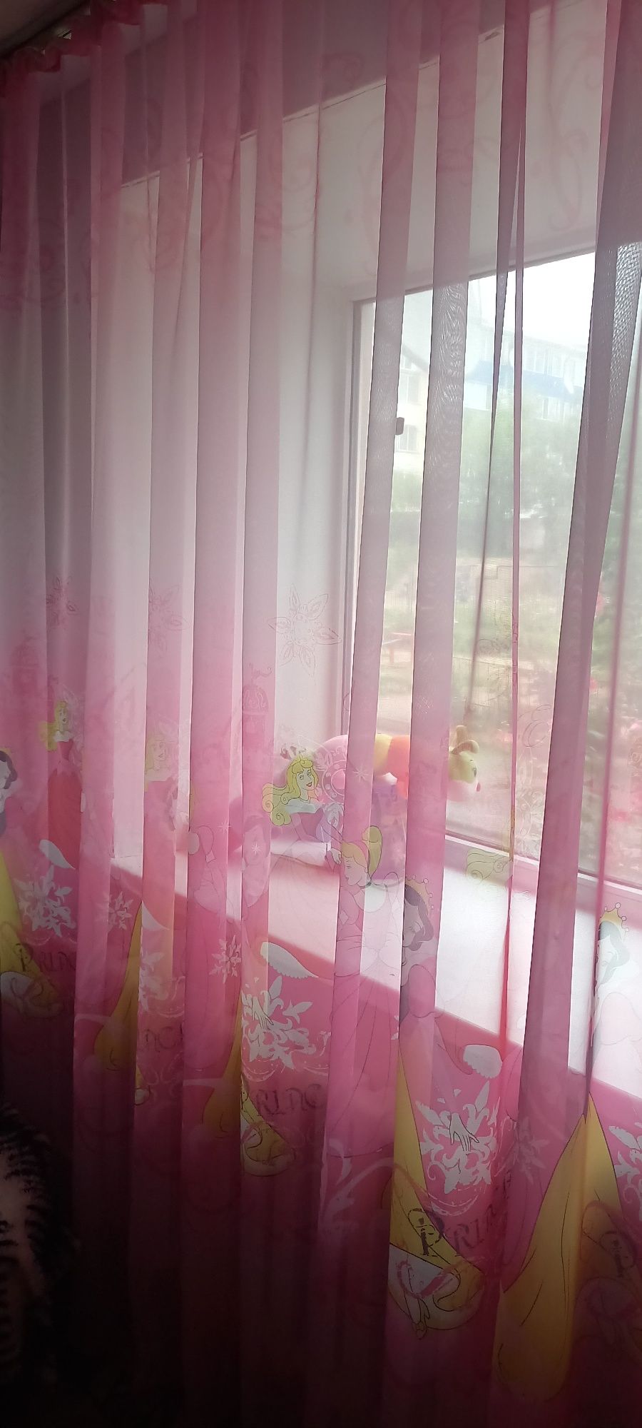 Тюль в детскую спальню
