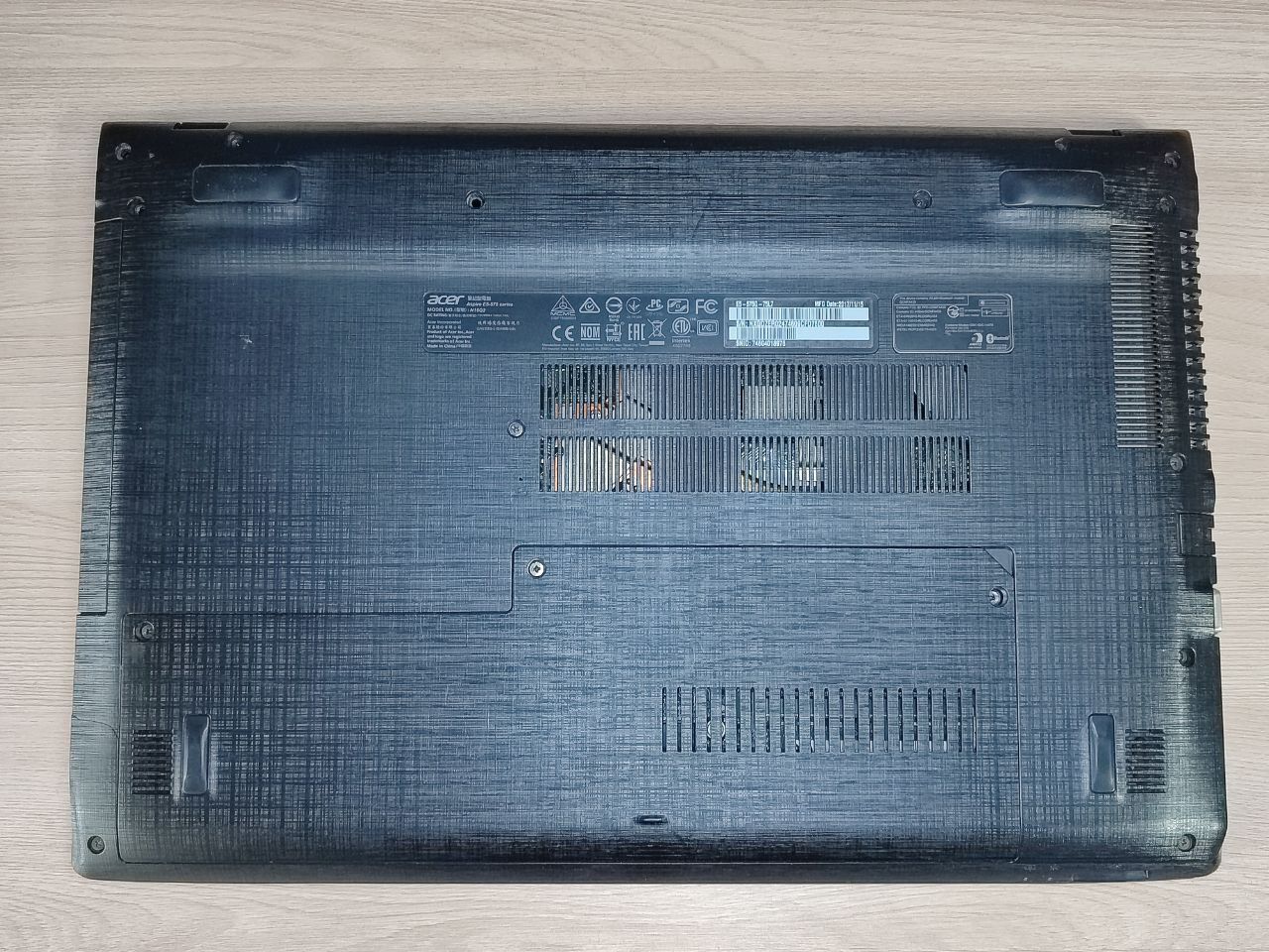 Ноутбук Acer aspire e5-575g