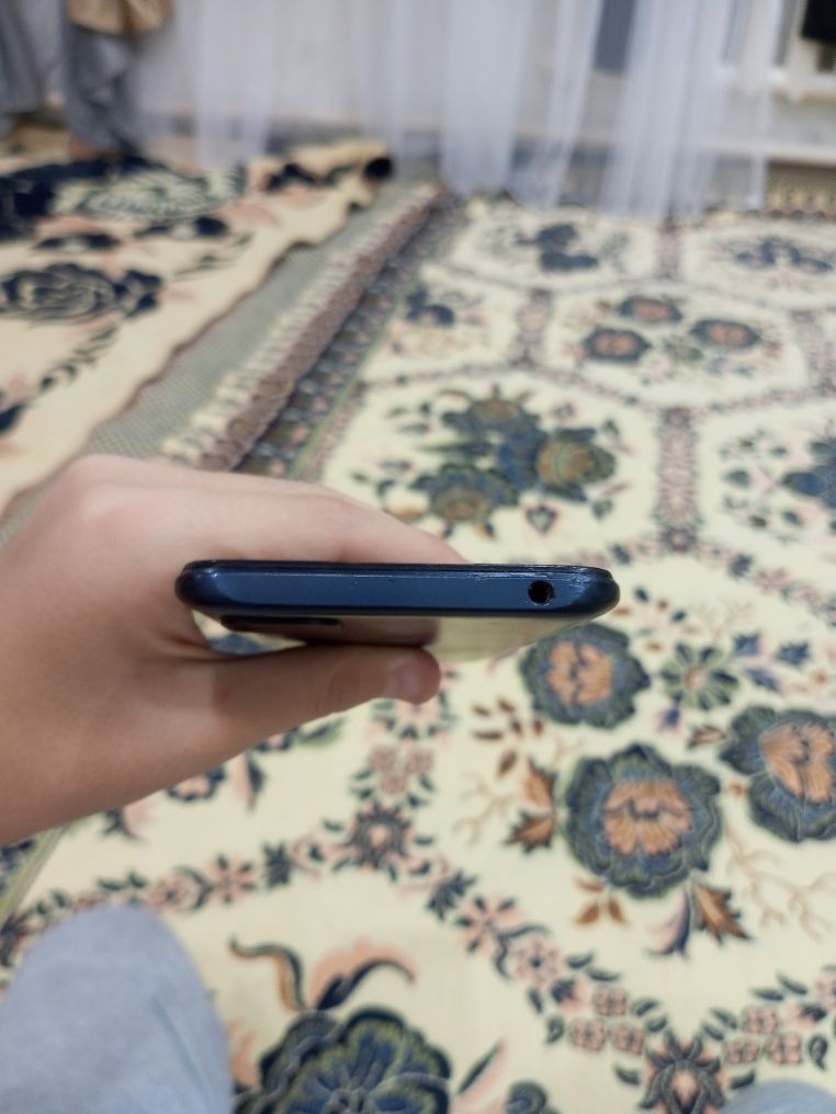 Redmi 9s продам.