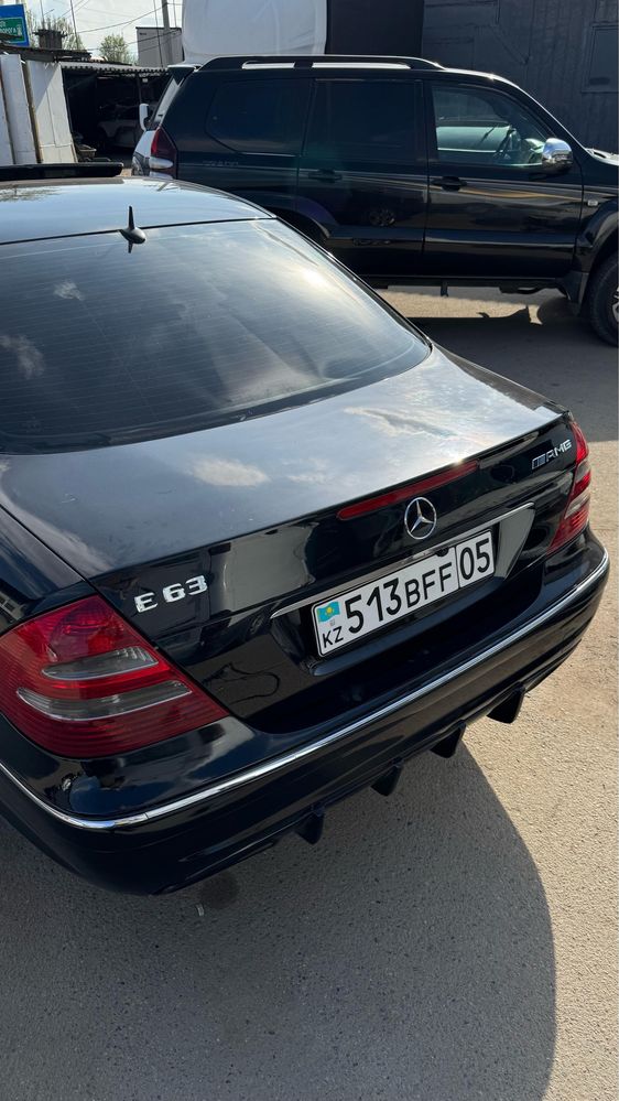 Обвесы, губы, бамперы, тюнинг на Mercedes W211 | Кузовные детали