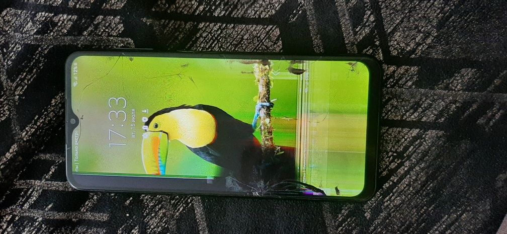 Galaxy M13 64 гигабайт (разбитый дисплей)