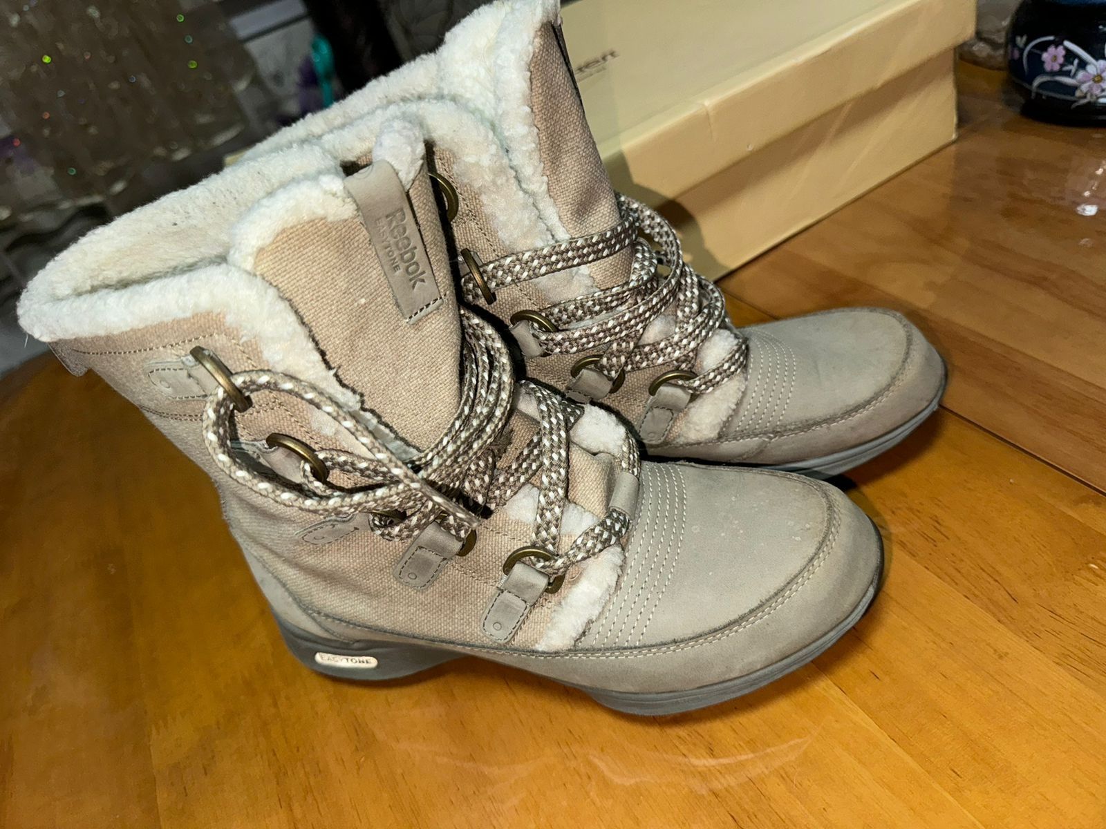 Продам обувь Reebok