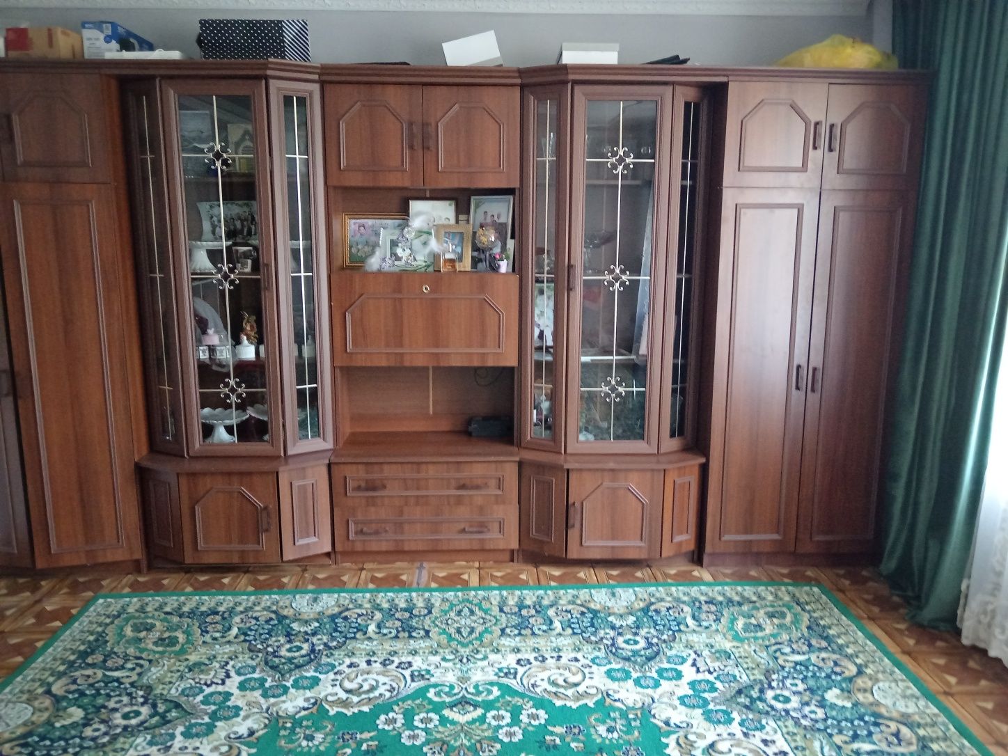 Продам стенку для гостинной