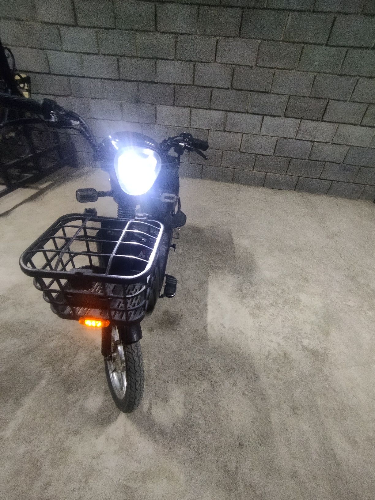 Продам электронывелик