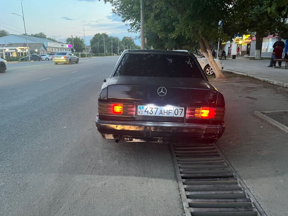 190 мерс разбераю