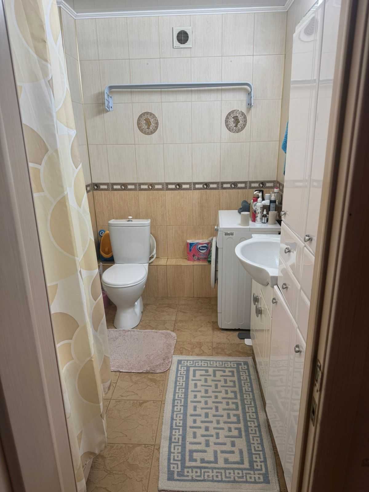 Продам 3-х комнатную квартиру, ЦЕНТР