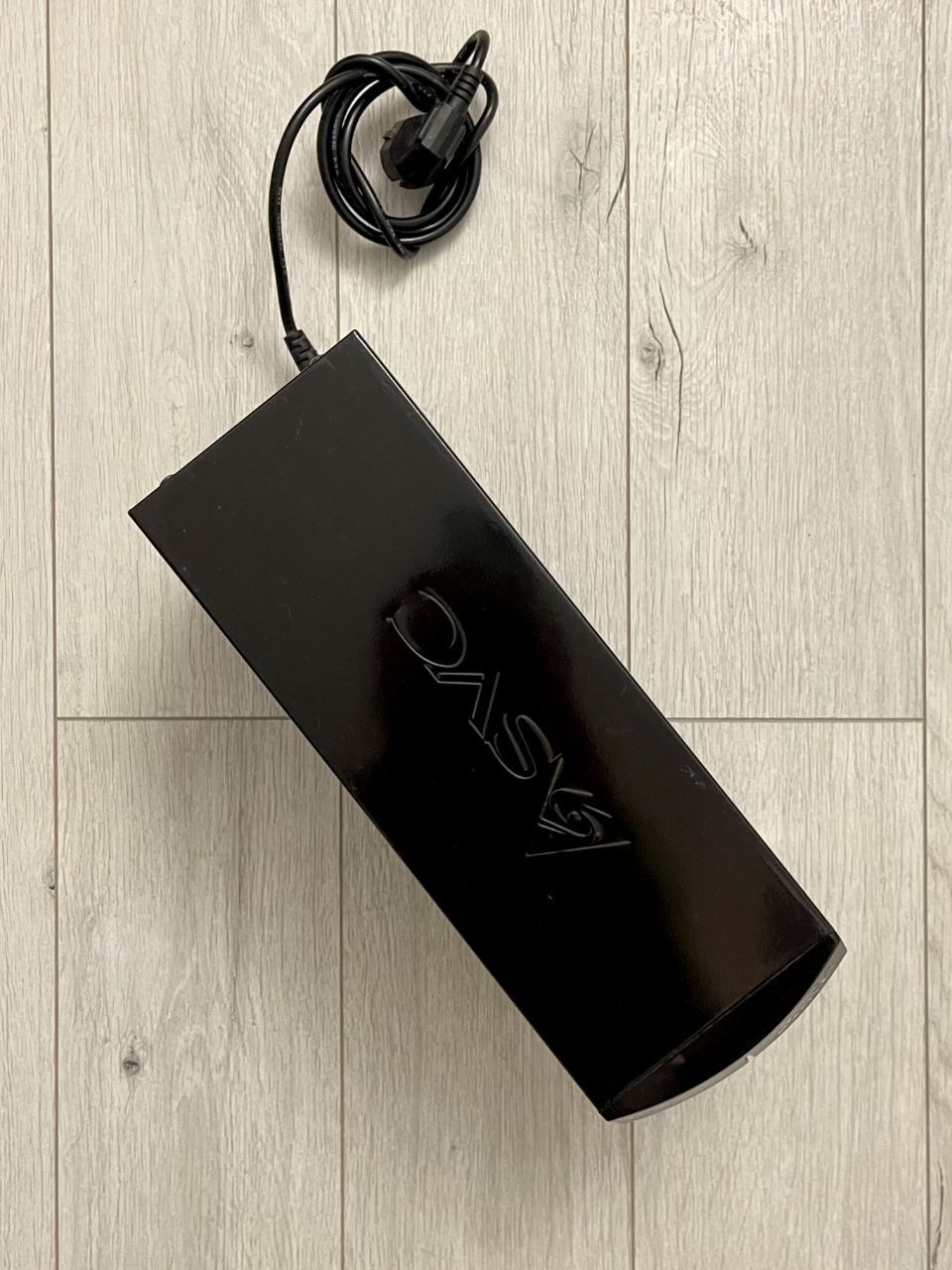 ИБП SVC V-1500-F (UPS)