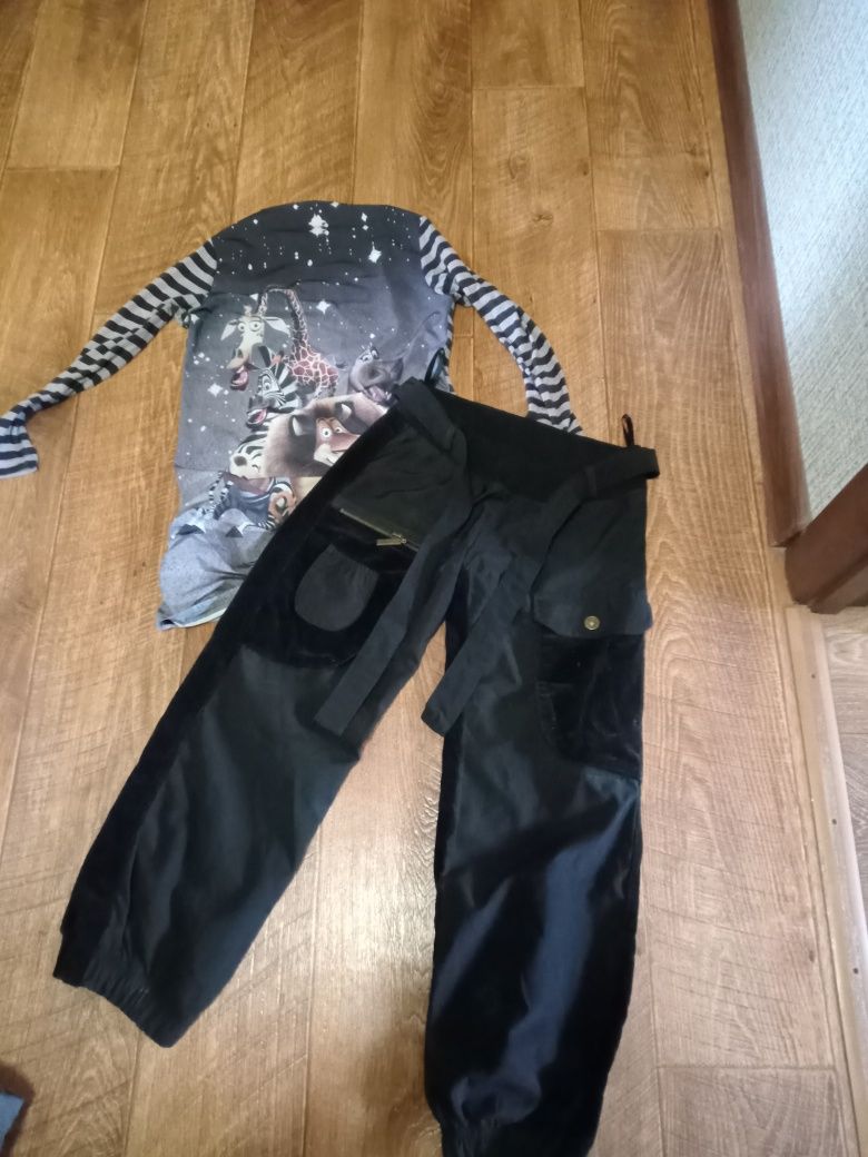 Продам детские штаны и кофту