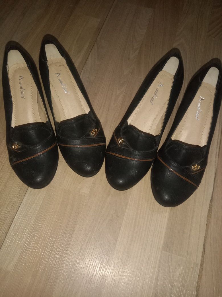 Продам платье б/у летнее,   Сервиз новые.