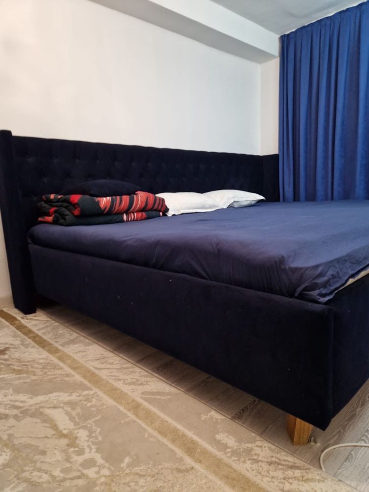 продается спальная кровать
