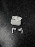 Air pods pro в хорошем состояние оригинал