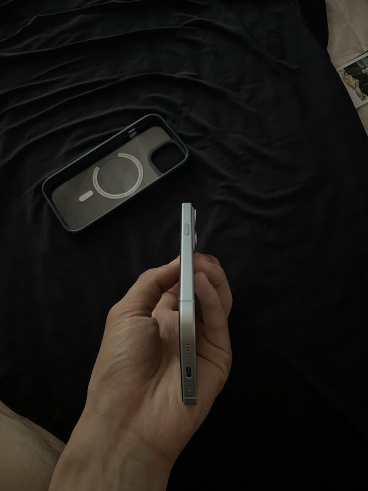 Iphone 15 (256gb)