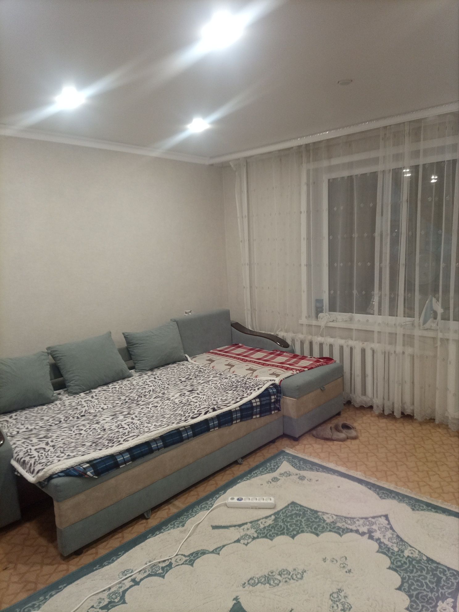 Продам 3х комнатную улучшенной планировки по Татимбета с балконом