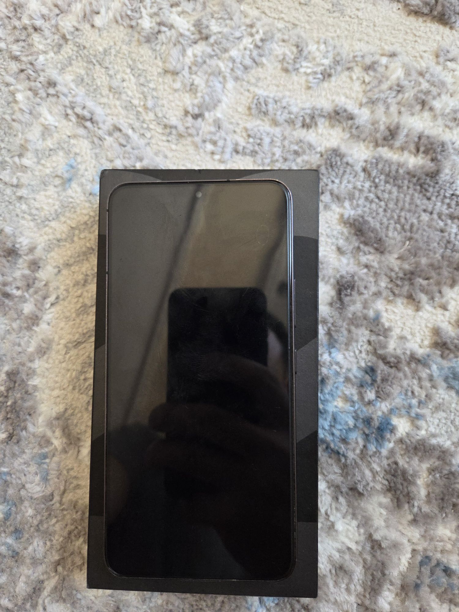 Продам Samsung Galaxy S22 256gb