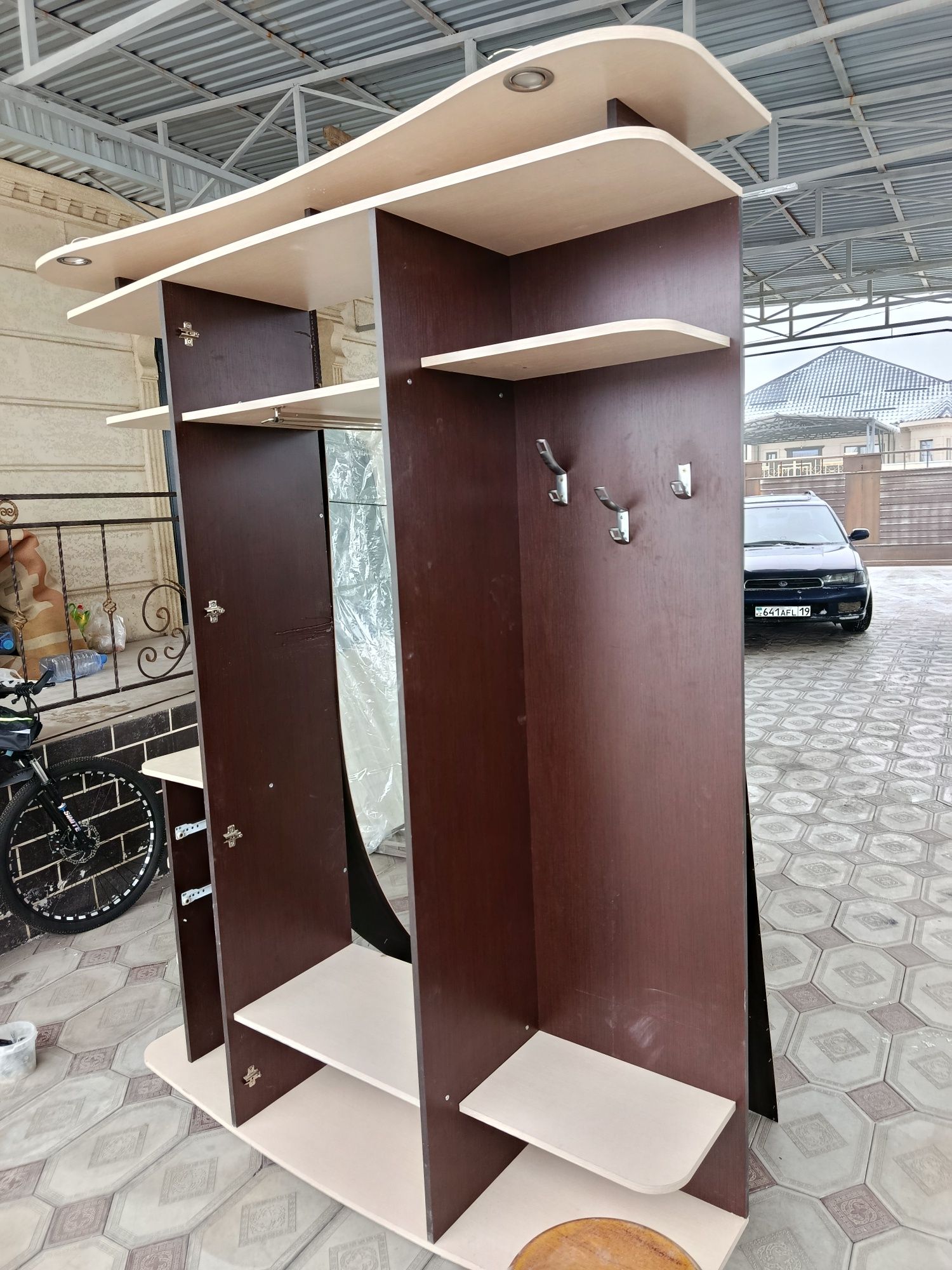 Продам прихожую в хорошем состоянии