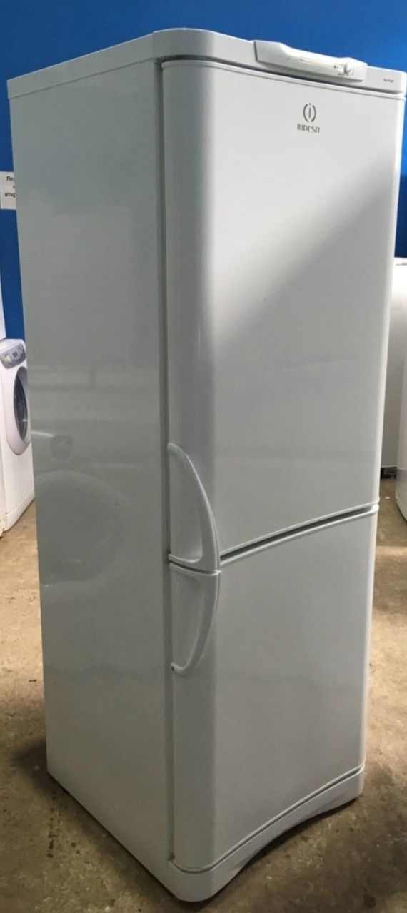 Холодильник INDESIT