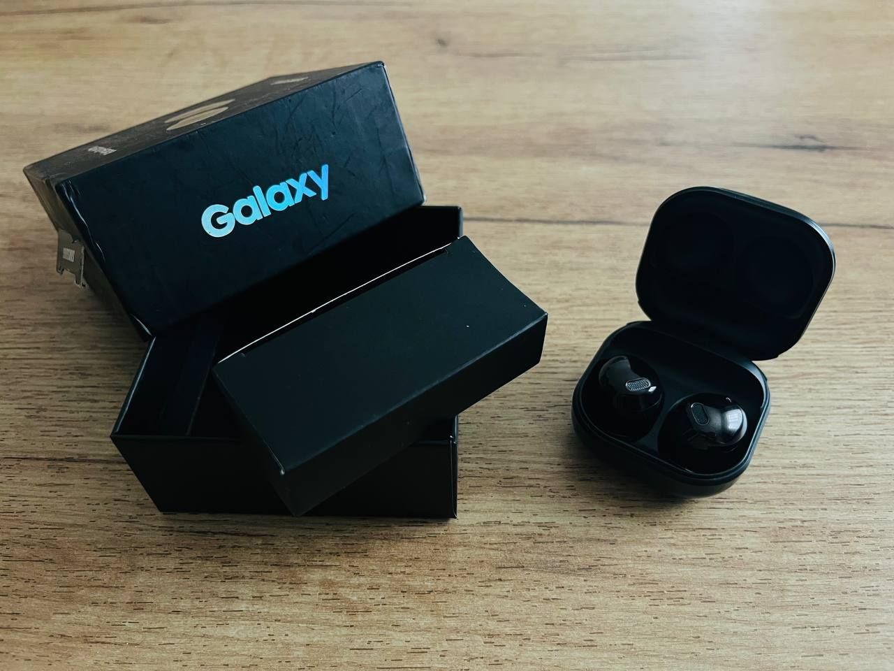 Galaxy  Buds  Pro