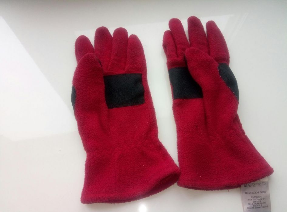Перчатки Adidas. Оригинал. Флисовые.