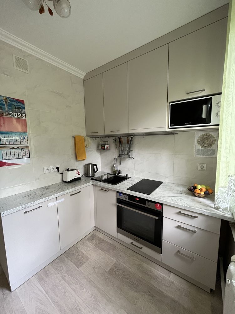 Продам 3х комн квартиру