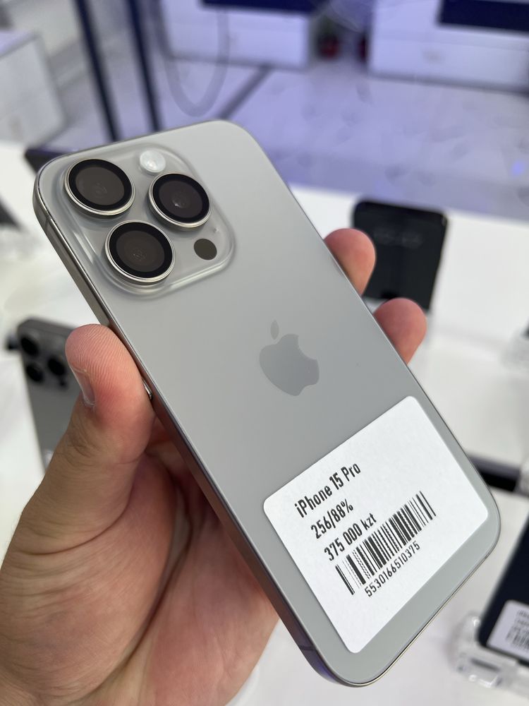 Iphone 15pro 256gb 88%