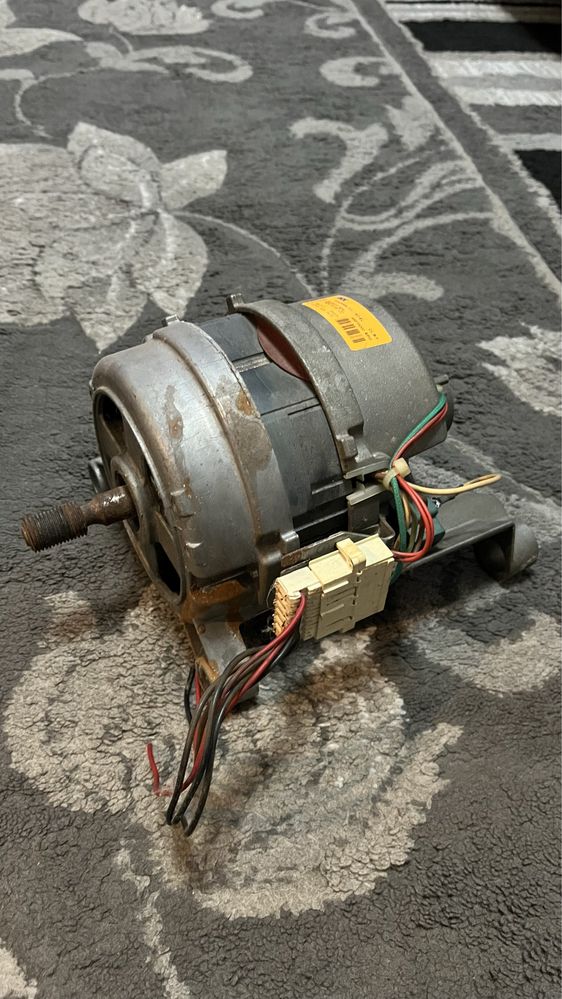 Электродвигатель Indesit