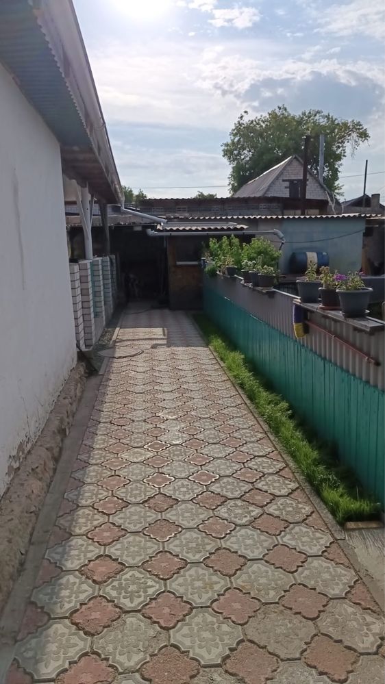 Продам дом с центральным отоплением и центральной водой