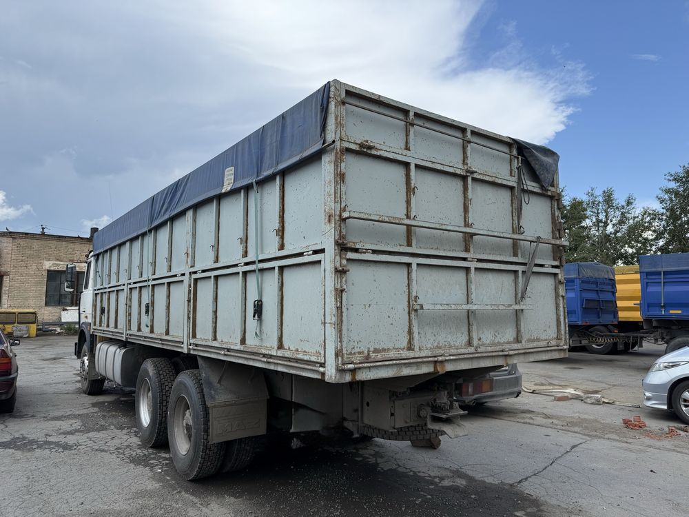 Продам кузов бортовой