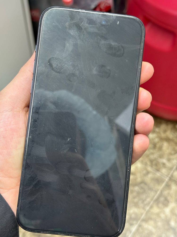 Продам 15pro max 256gb