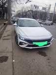Прокат машина с водительом
