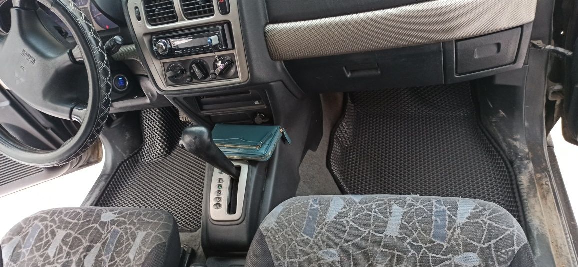 Продам автомобиль.