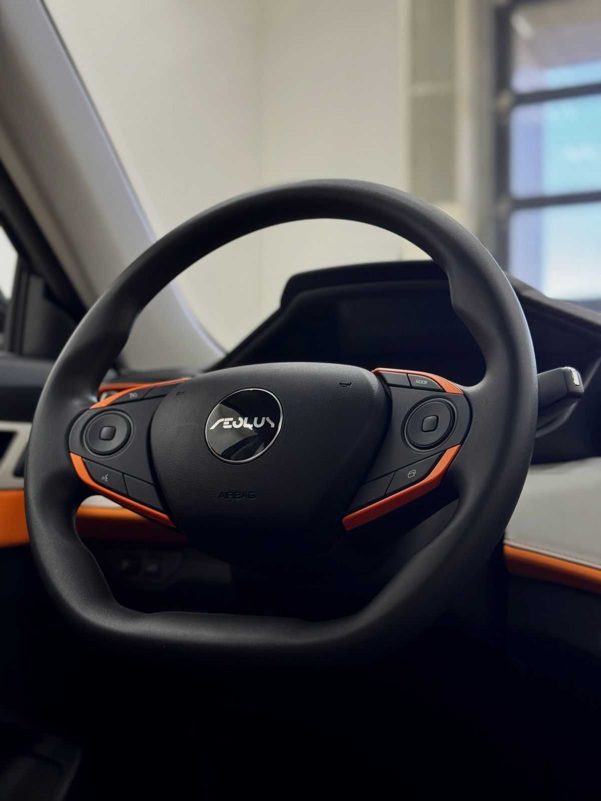 Новый Dongfeng Shine