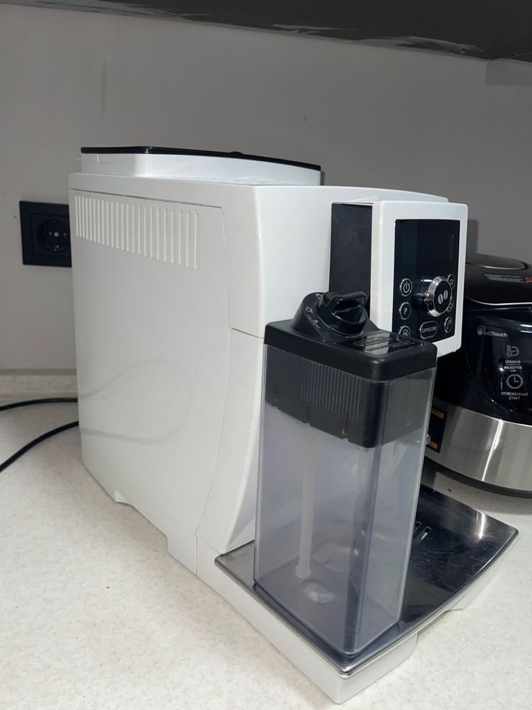 Кофемашина DeLonghi